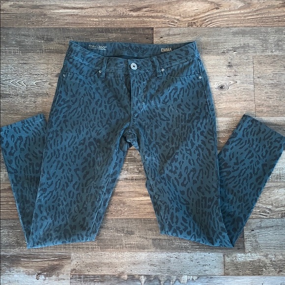 Emma Away Stretch DL 1961 - Picture 1 of 4